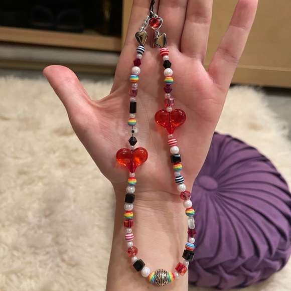 Phone String!! Red heart ♥️ theme! Red heart ❤️ charm! - Picture 7 of 9